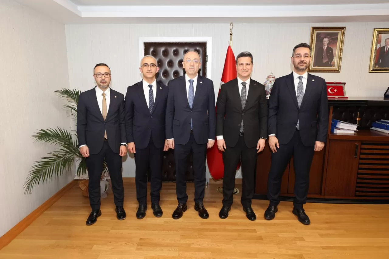 Türk Eczacıları Birliği, SGK Rehberlik ve Teftiş Kurulu Başkan Vekili'ni Ziyaret Etti