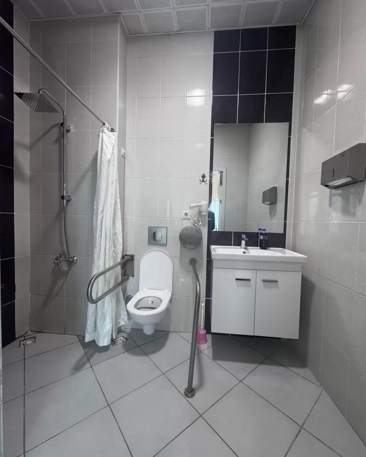 Karabük Eğitim ve Araştırma Hastanesi'nde Fiziki Alt Yapı Yenileniyor