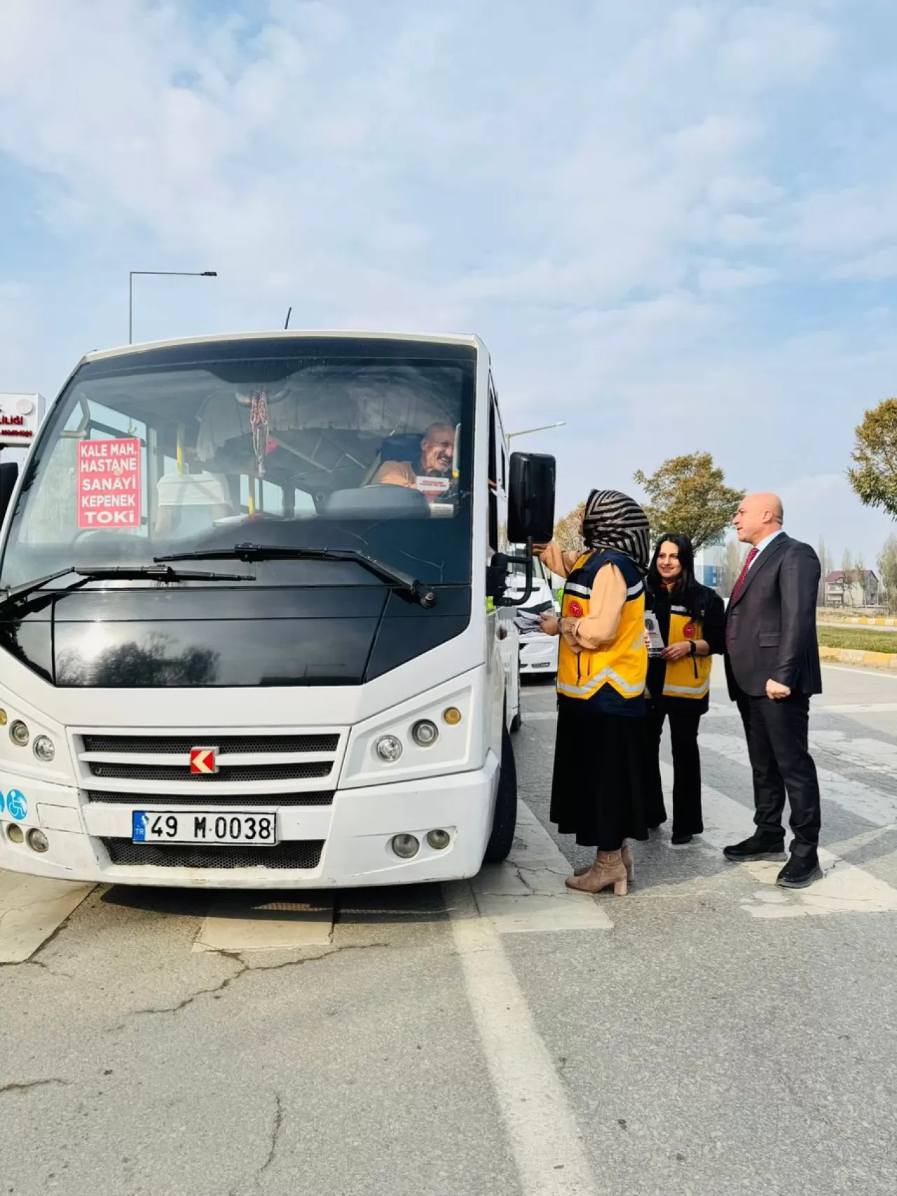 Muş'ta Ambulanslara Yol Vermenin Önemi Vurgulandı