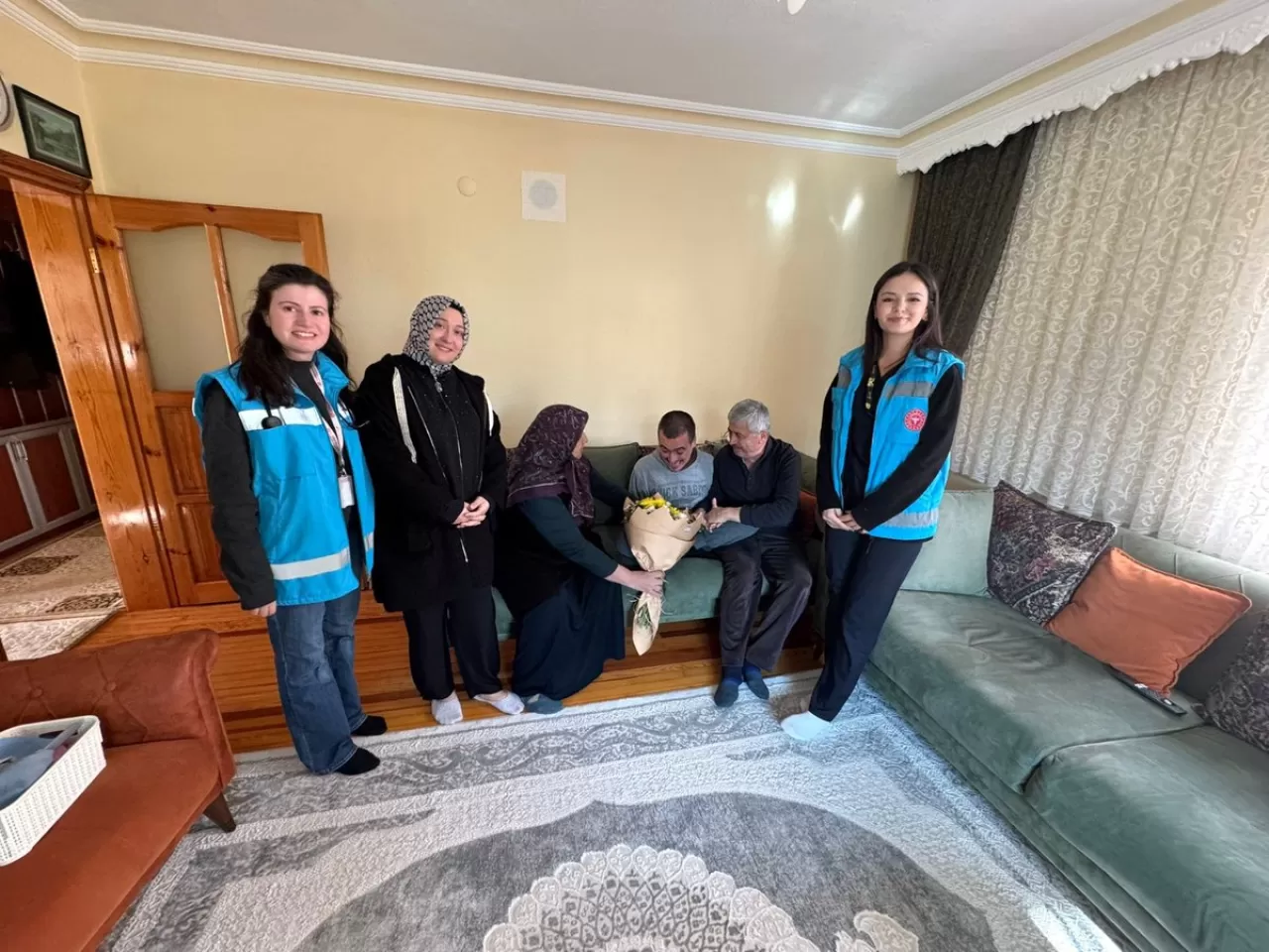 Çorum'da 3 Aralık Dünya Engelliler Günü'nde Evde Sağlık Hizmetleri Ziyaretleri Gerçekleştirildi