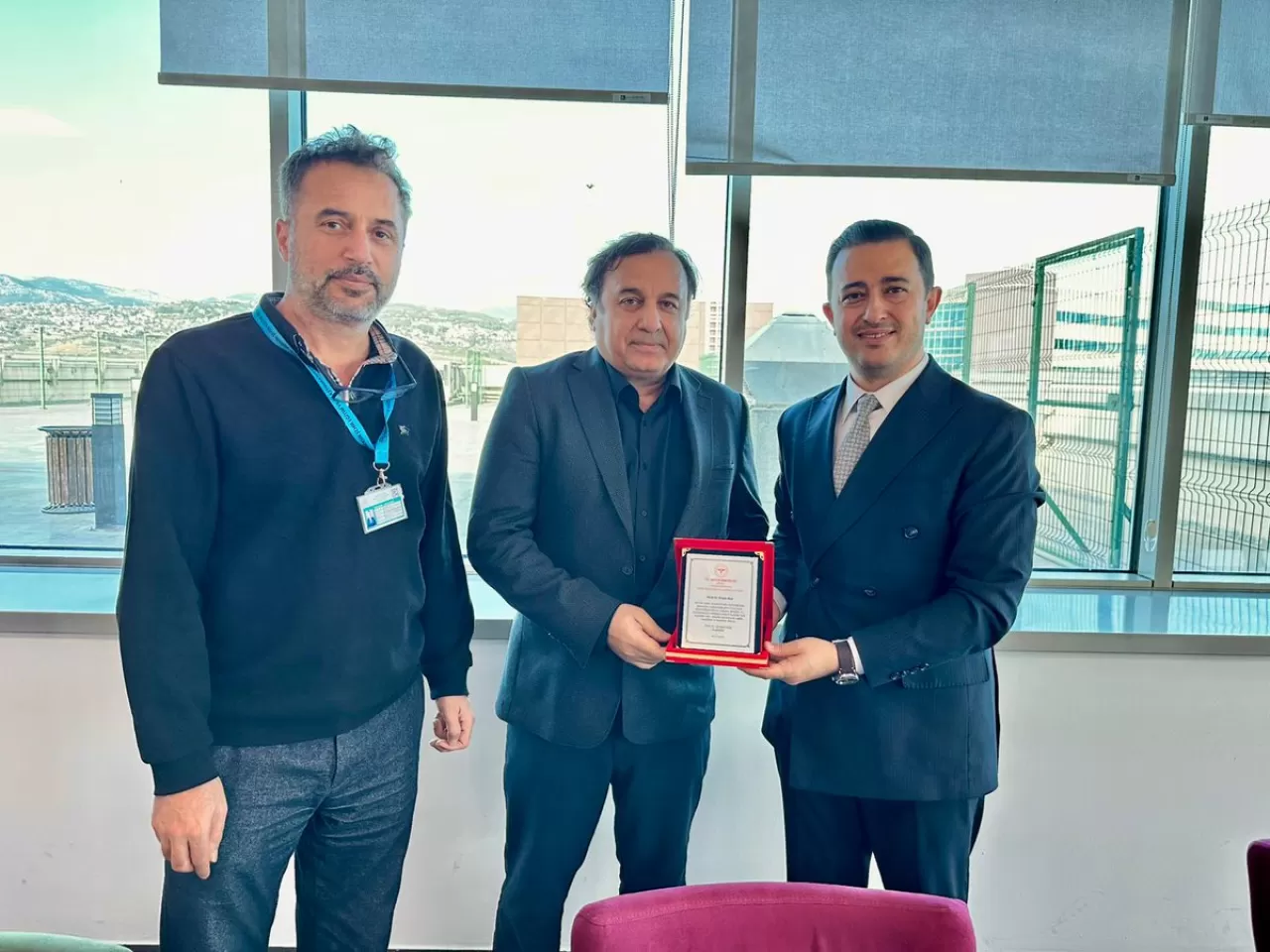 Dr. Ercan Akça, Mersin Şehir Hastanesi'ndeki Görevinden Ayrıldı