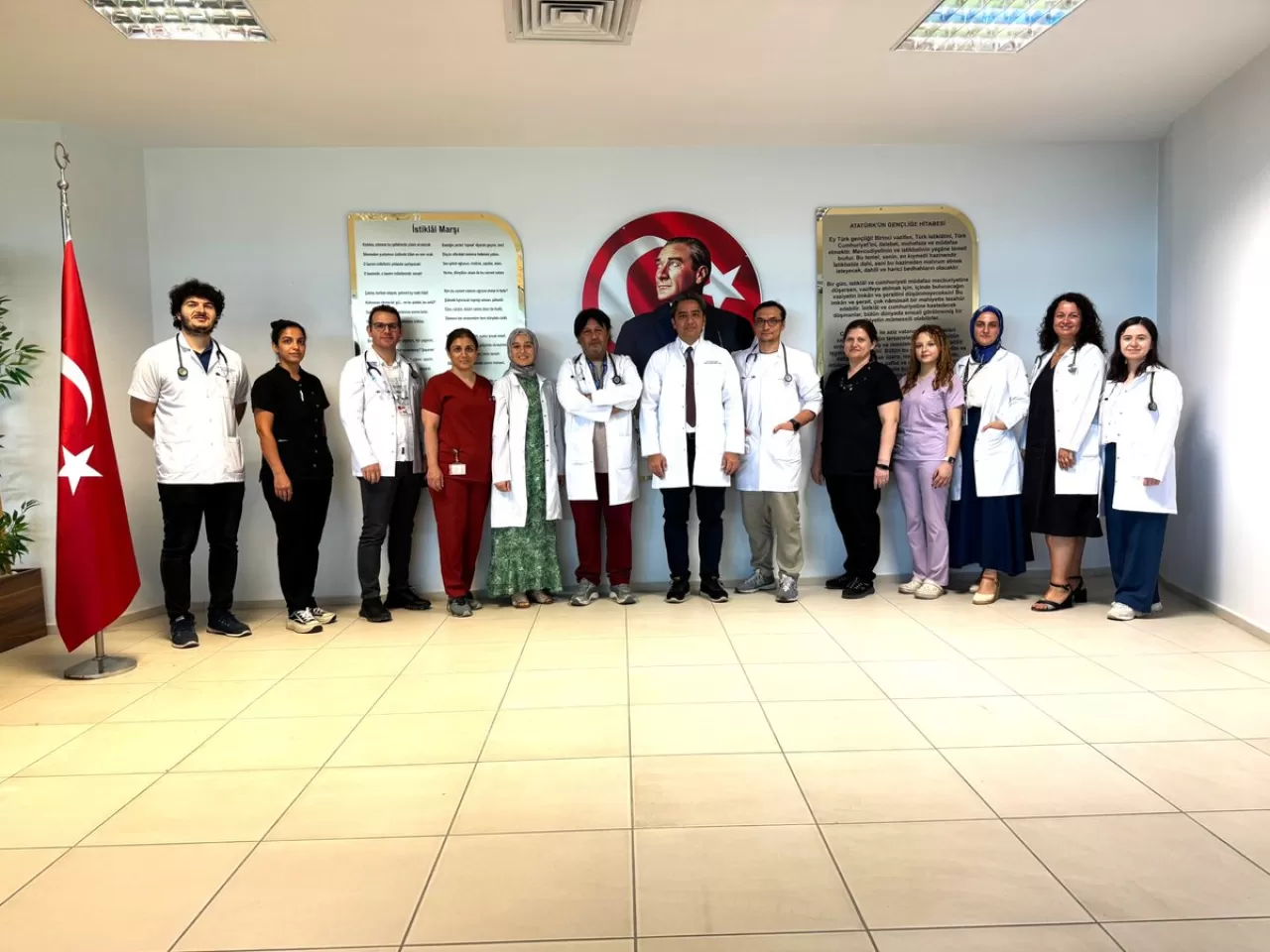 Muğla Eğitim ve Araştırma Hastanesi Tıbbi Onkoloji Kliniğine Uluslararası Onur