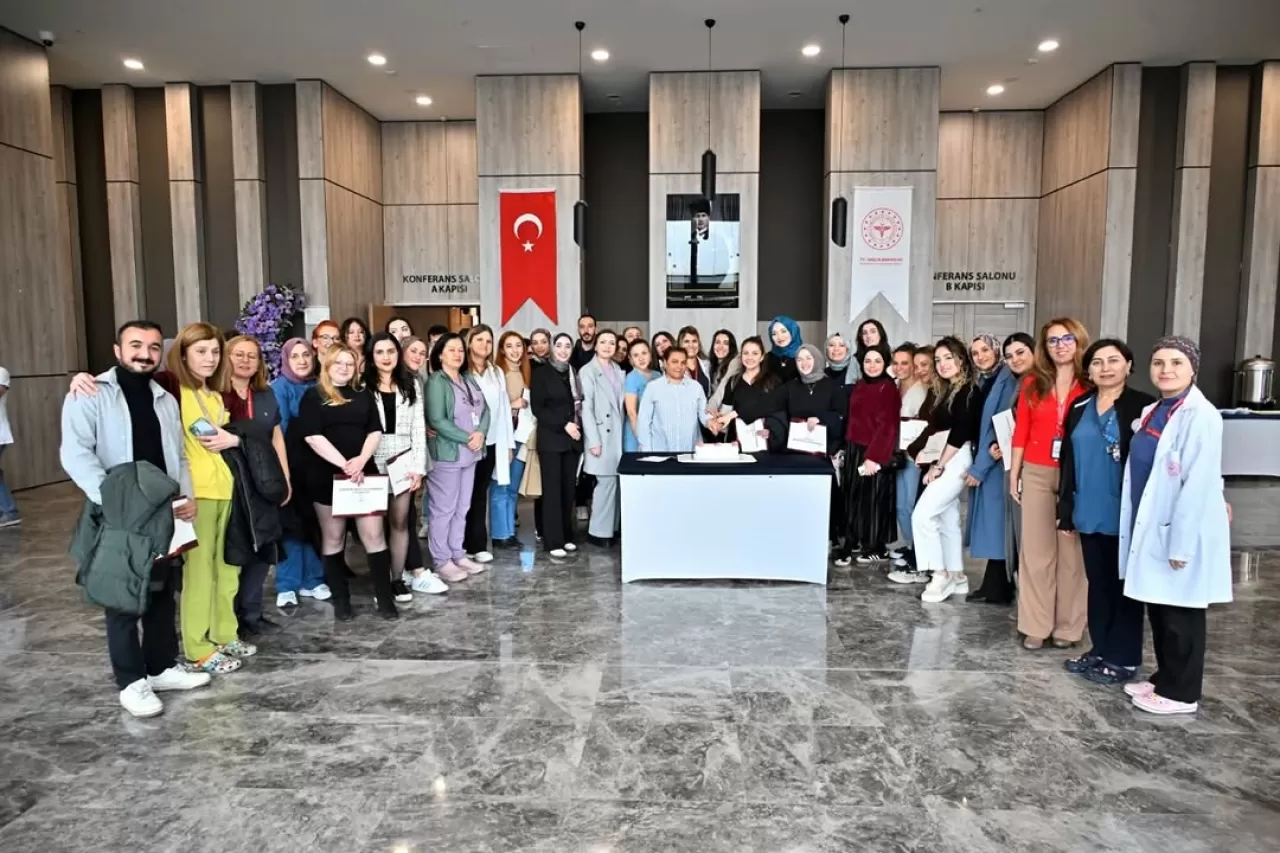 Ankara Etlik Şehir Hastanesi'nde Ameliyathane Hemşireliği Sertifika Programı Tamamlandı
