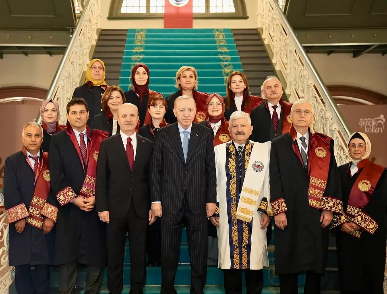 Cumhurbaşkanı Erdoğan, Sağlık Bilimleri Üniversitesi'nde Gençlerle Buluştu