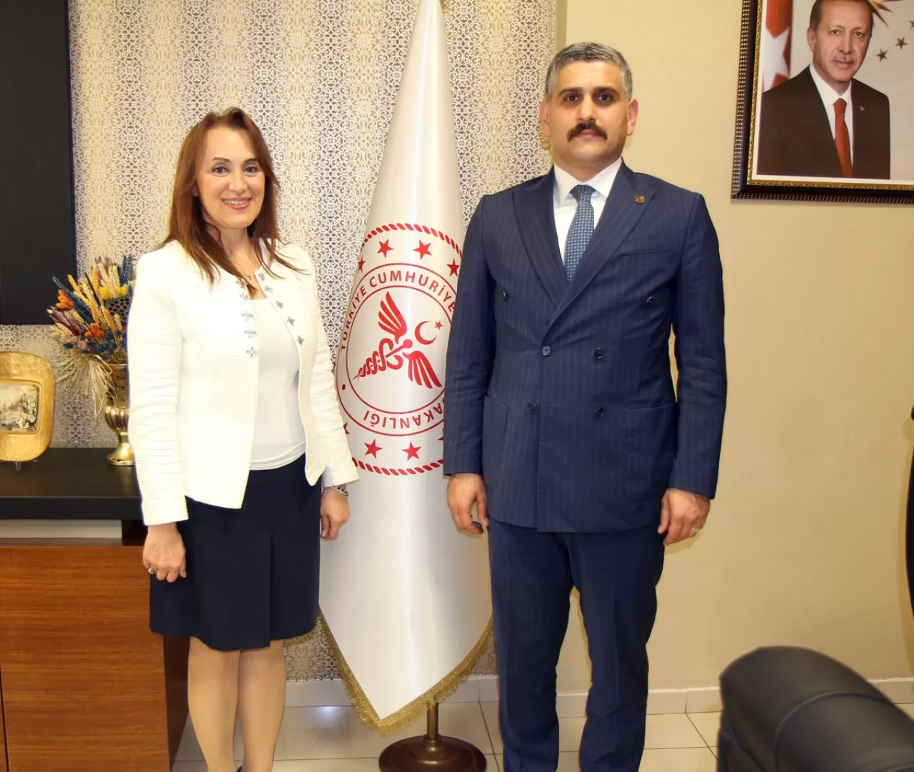 Kale Kaymakamı Burak Gürbüz, İl Sağlık Müdürü Berna Öztürk'ü Ziyaret Etti