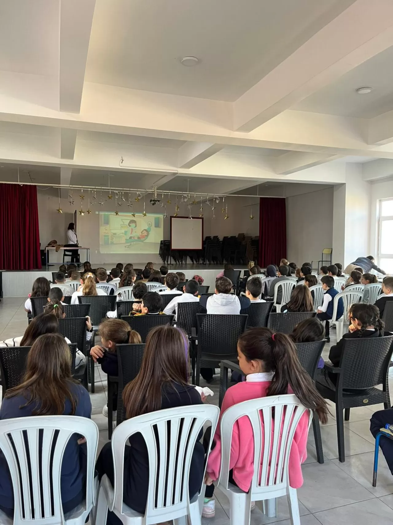 Akçakoca'da Öğrencilere Ağız ve Diş Sağlığı Eğitimi Verildi