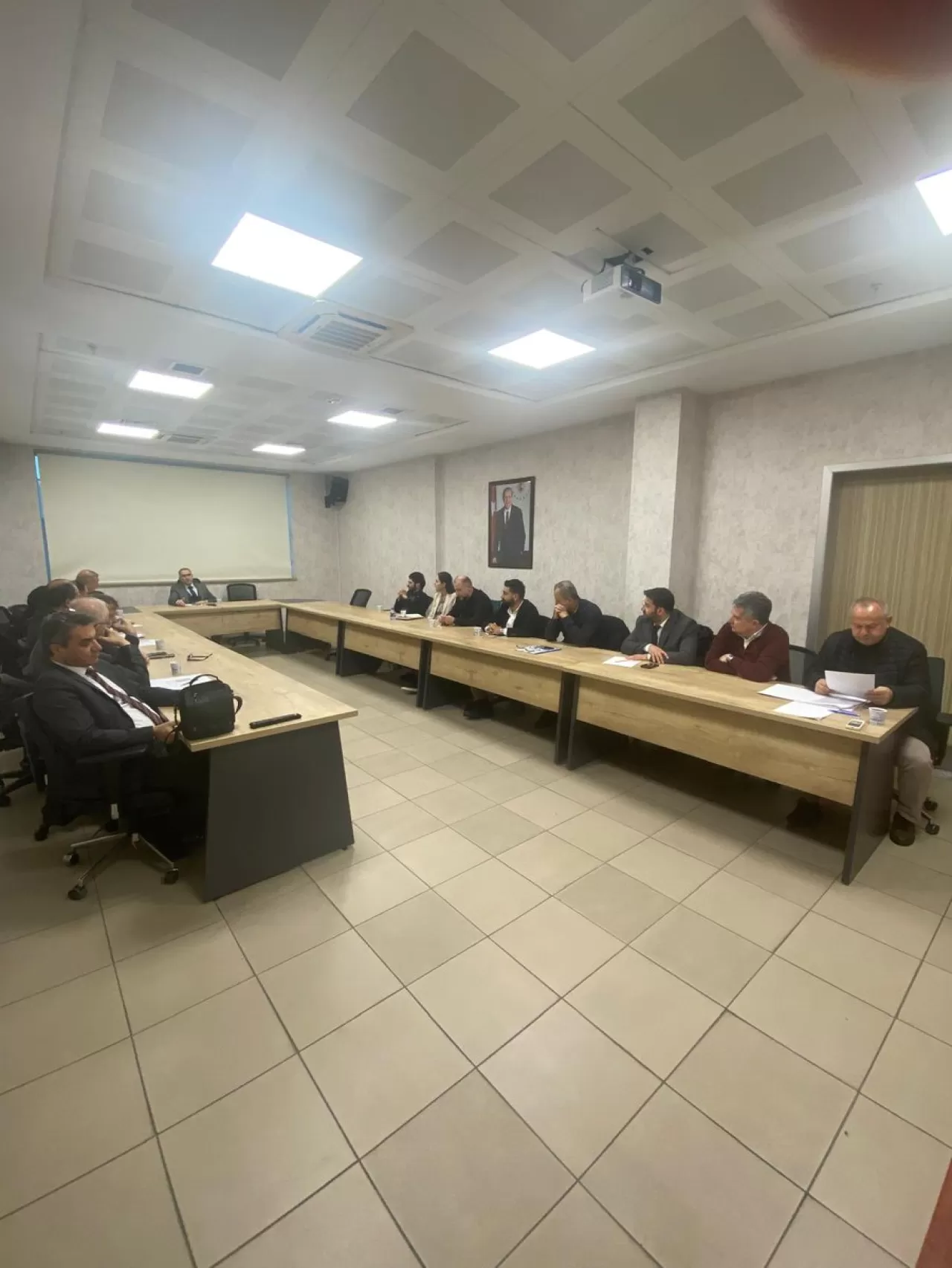 Rize'de Sağlık Yöneticileri Aralık Ayı Değerlendirme Toplantısında Bir Araya Geldi