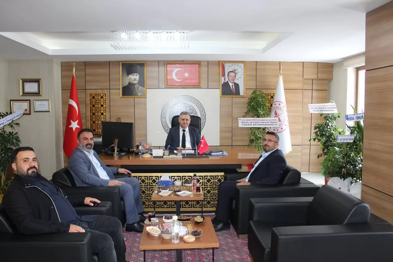 Bitlis AK Parti İl Başkanı'ndan İl Sağlık Müdürlüğü'ne Ziyaret