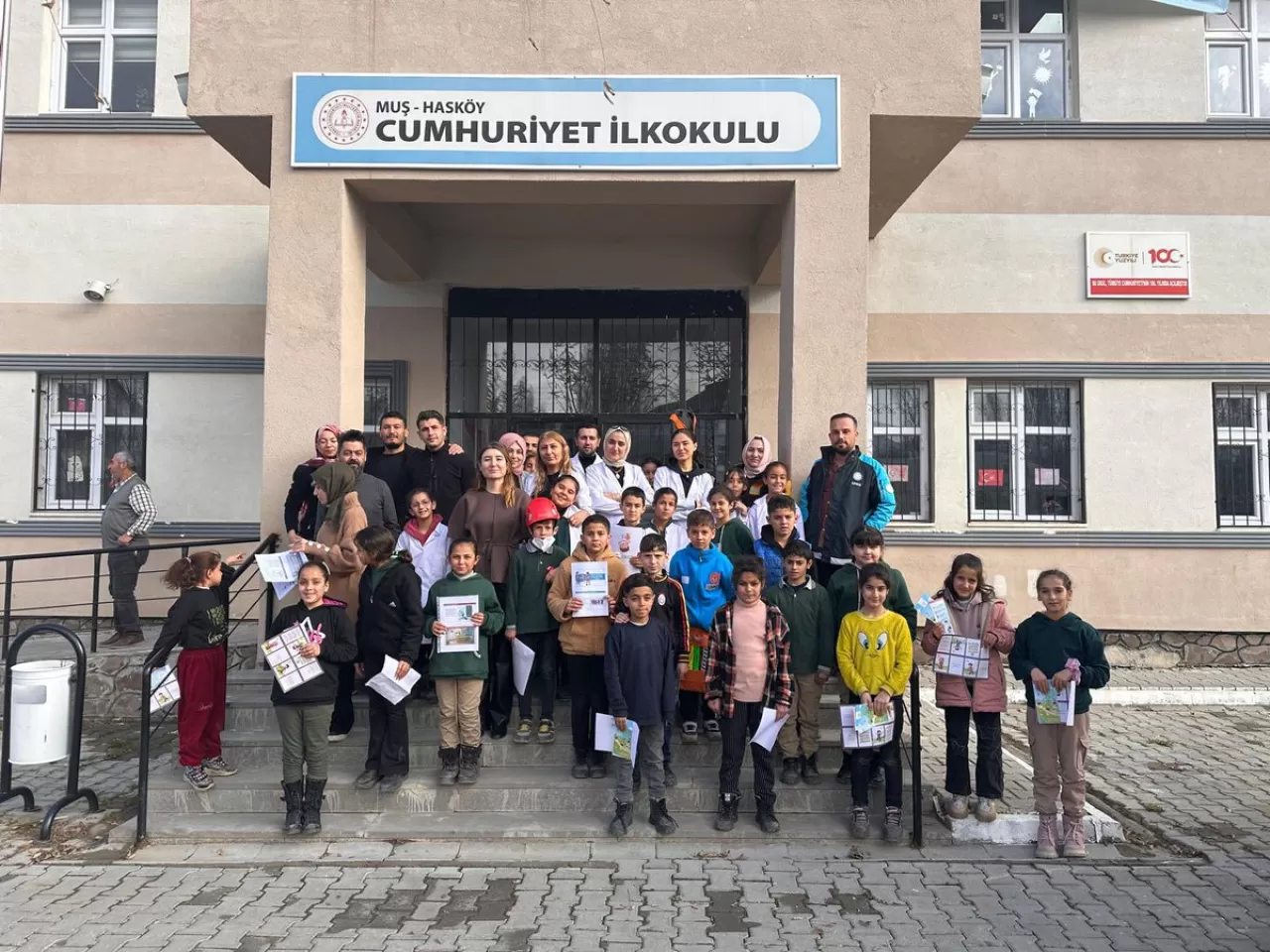 Muş'ta Öğrenciler 