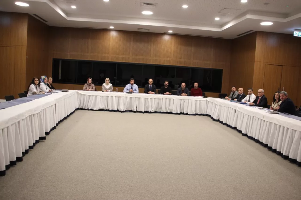 Elazığ Fethi Sekin Şehir Hastanesi'nde Haftalık İdare Toplantısı Yapıldı