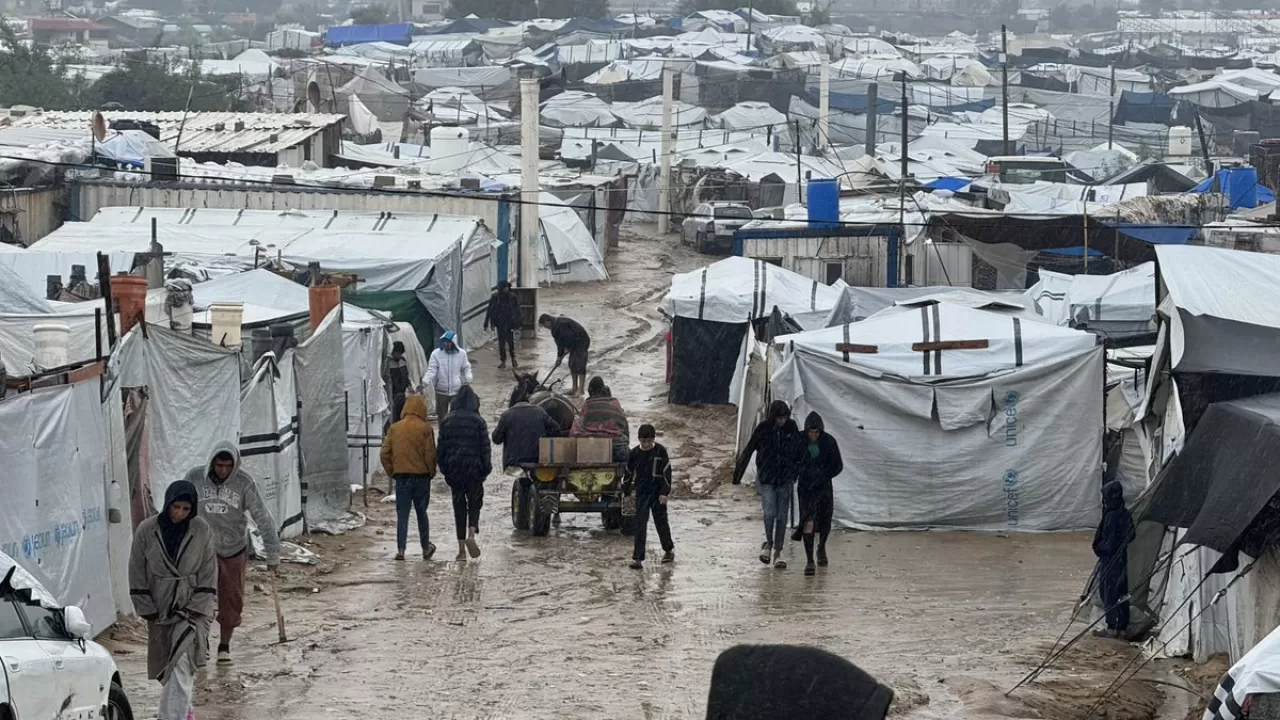 Gazze'deki Sağlık Krizi: Kötüleşen Yaşam Koşulları Hastalıkları Tetikliyor