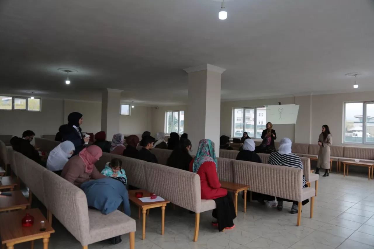 Muş'ta SAHA Projesi Kapsamında Kırsalda Sağlık Eğitimleri Yoğun İlgi Görüyor