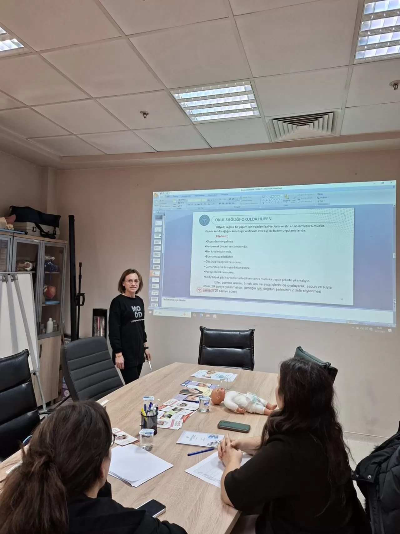 Düzce'de Gebe Okulu ve Bebek Akademisi ile Bilinçli Annelere Destek