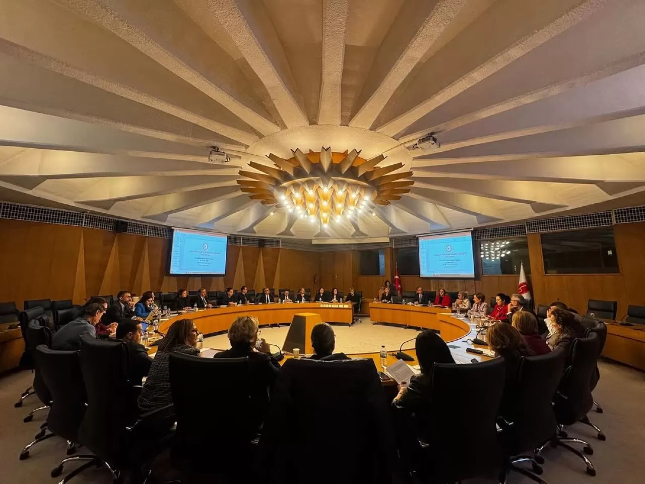 Hamidiye Diş Hekimliği Fakültesi Dekanı, Eczacılık Fakülteleri Dekanlar Konseyi Toplantısı'na Katıldı