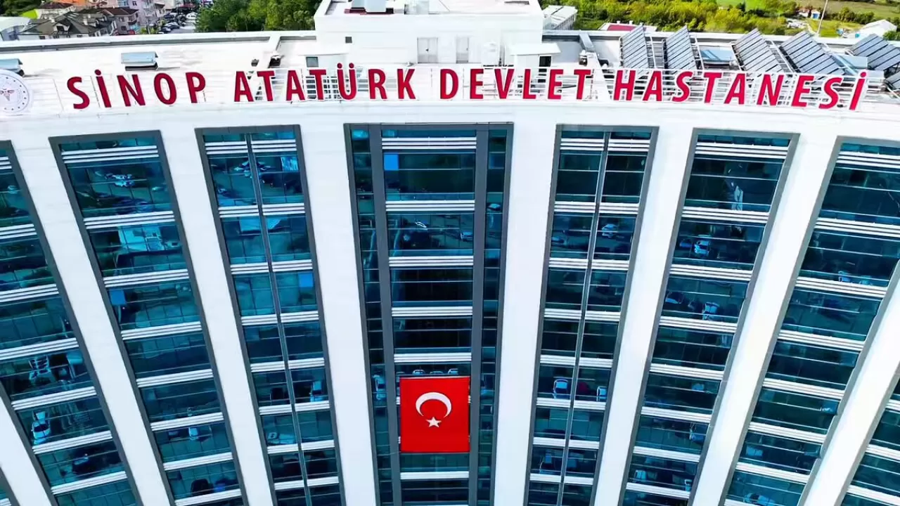 Sinop Atatürk Devlet Hastanesi'nde Acil Durum Tatbikatları Başarıyla Tamamlandı
