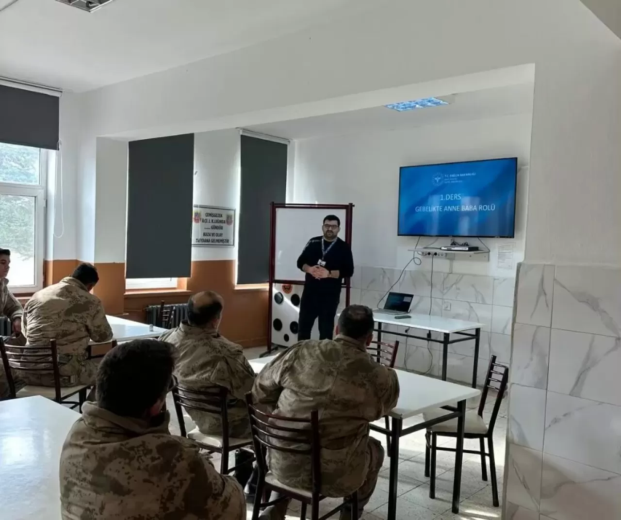 Tunceli'de Bebek Akademisi ile Ailelere Sağlıklı Nesiller İçin Eğitim