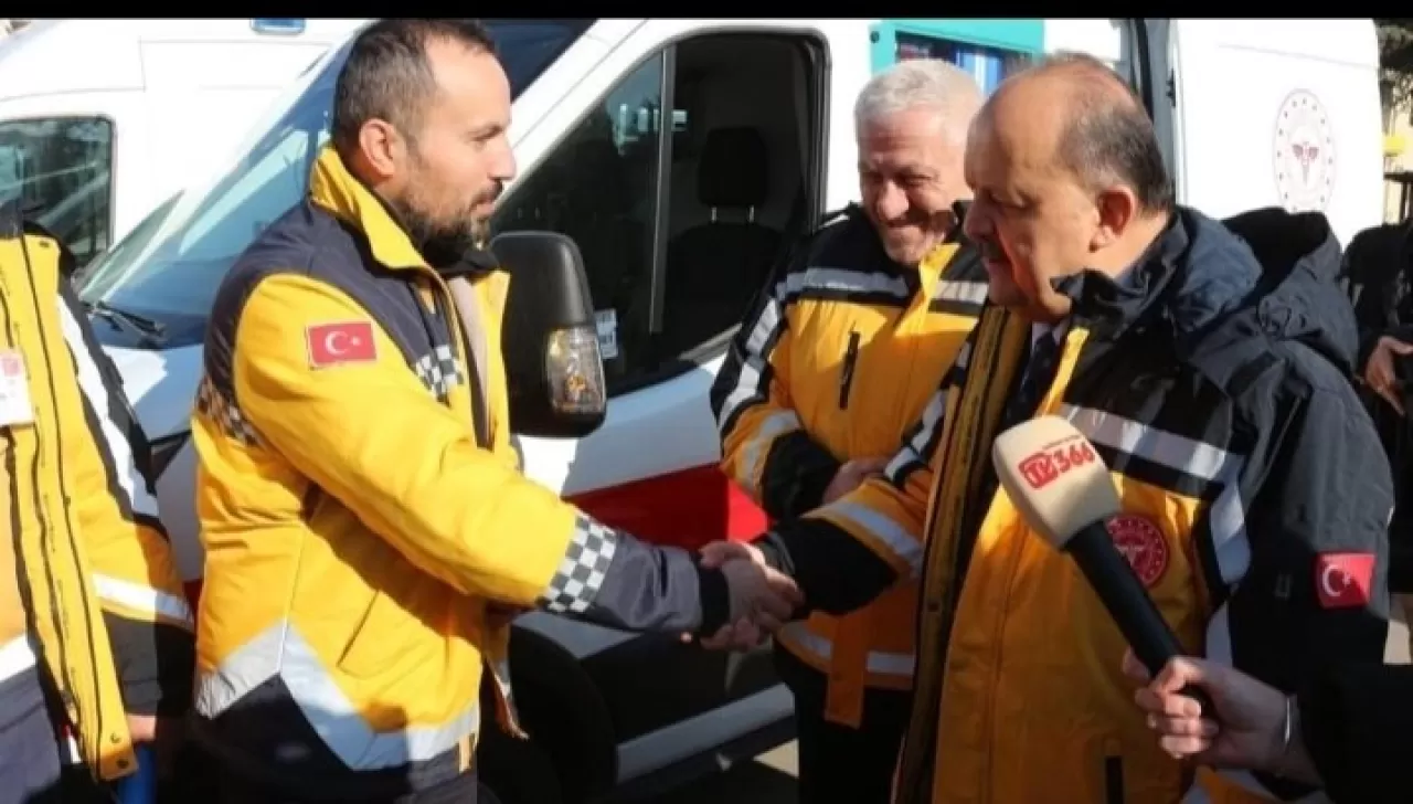 Taşköprü Devlet Hastanesi'nin Ambulans Filosu 8 Yeni Araçla Güçlendi