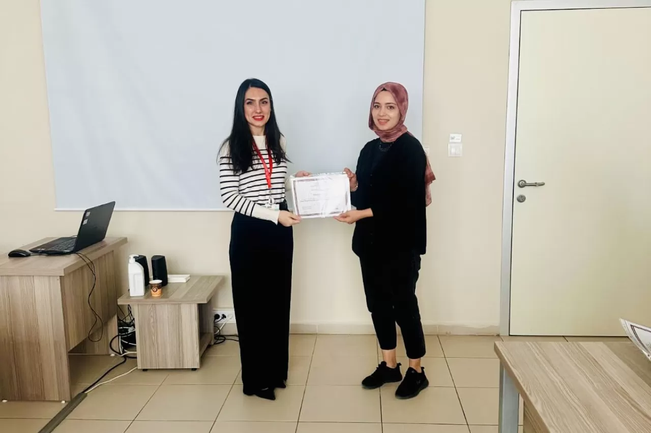 Antalya'da Hemşirelere Kritik Hasta Beslenmesi Eğitimi