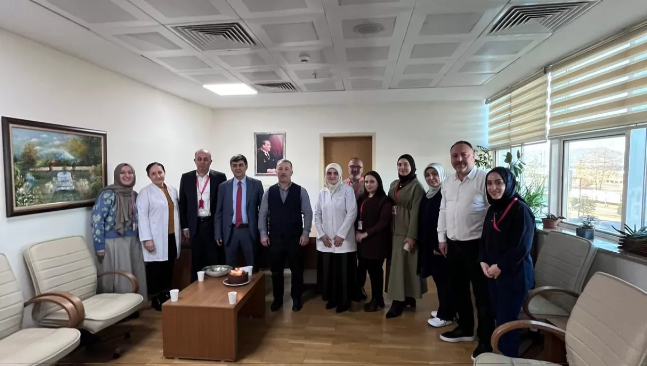 Trabzon Ağız ve Diş Sağlığı Hastanesi'nde Sağlık İdaricileri Günü Kutlaması