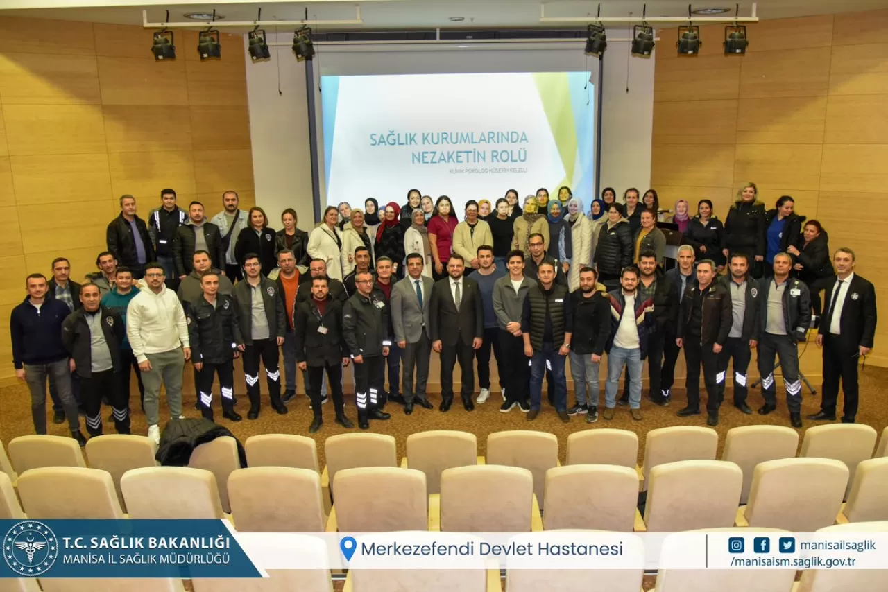 Manisa'da Sağlık Çalışanlarına 