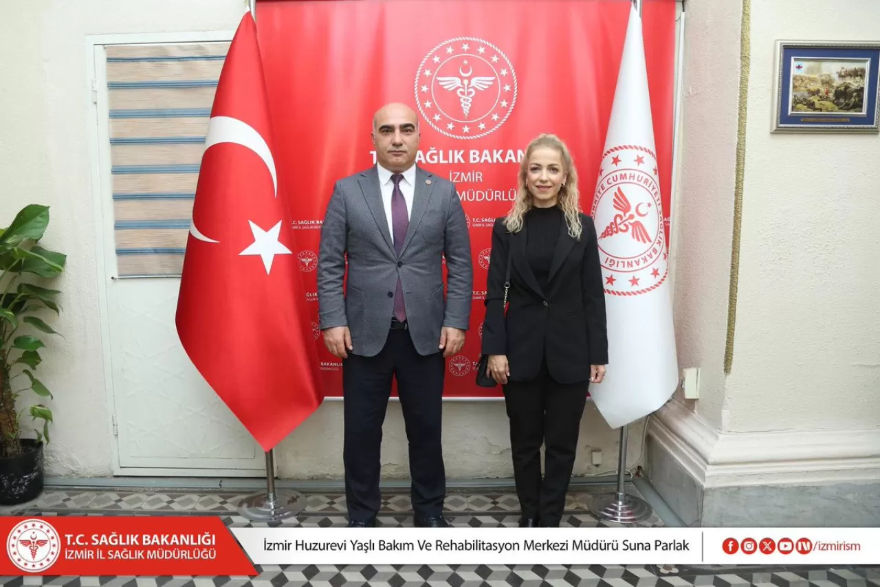 İzmir'de Huzurevi Müdüründen İl Sağlık Müdürüne Ziyaret