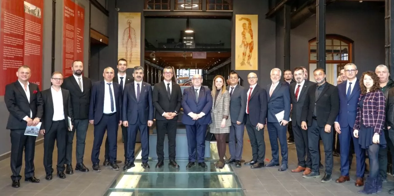 Türkiye Sağlık Enstitüleri Başkanlığı Heyeti Samsun'da Sağlık Teknolojilerinde Yerli Üretimi Görüştü