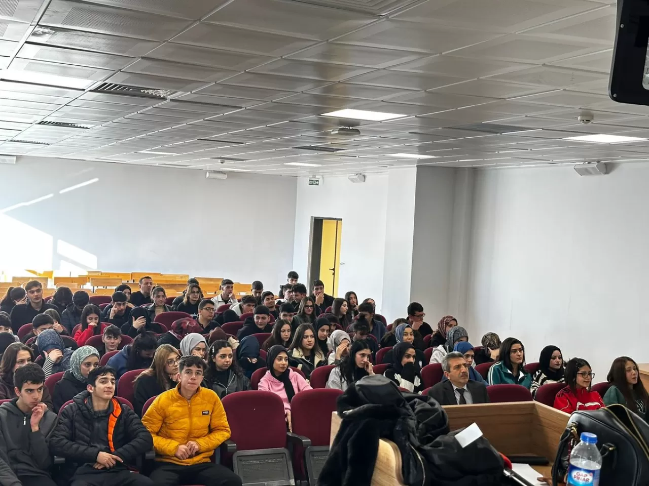 Elazığ'da Verem Eğitimi ve Farkındalık Haftası Etkinlikleri Düzenlendi