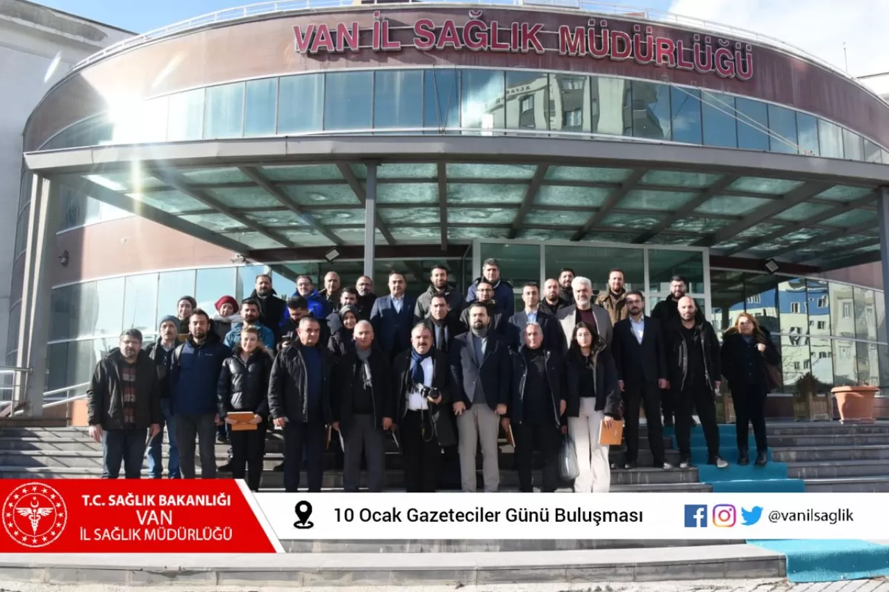 Van'da Gazeteciler Günü Sağlık Müdürlüğü Tarafından Kutlandı