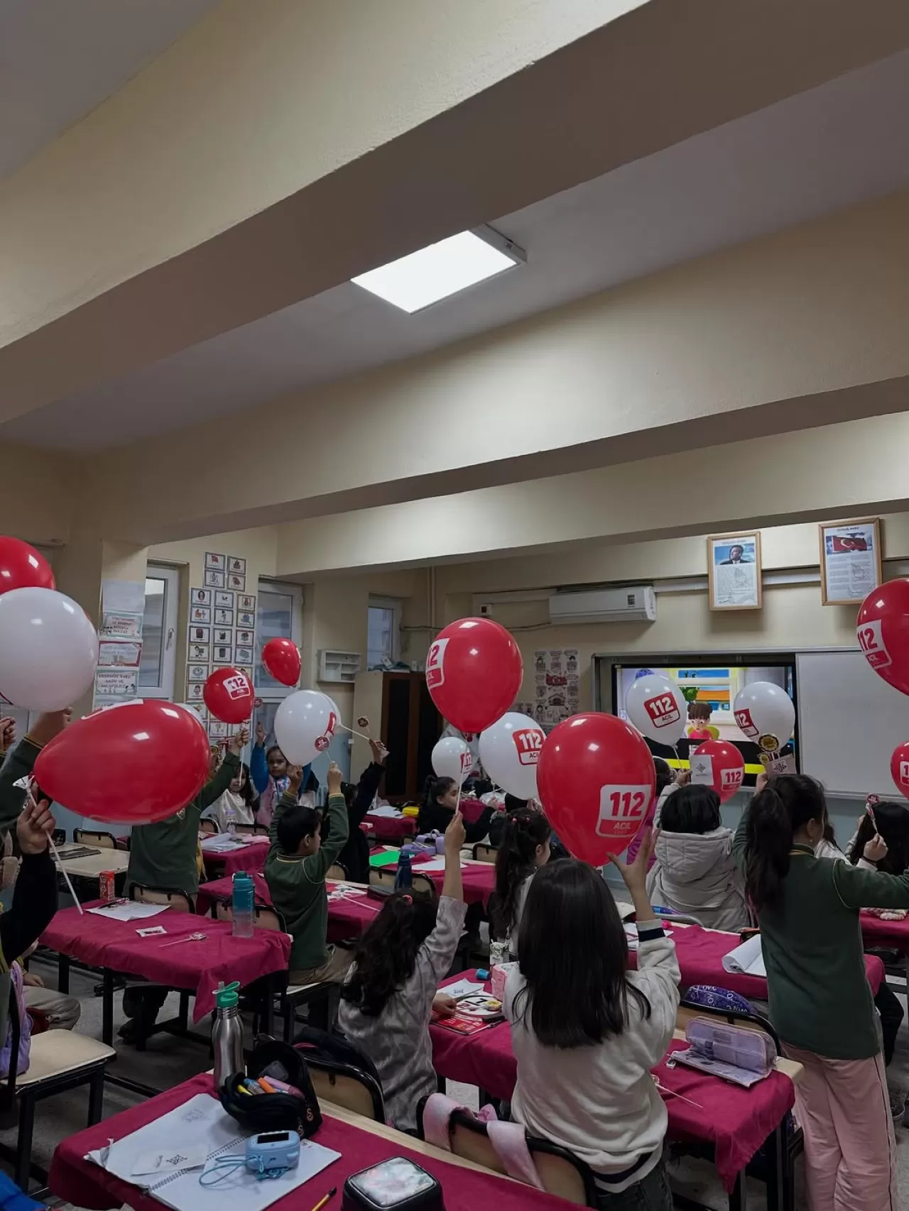 Bartın'da Öğrencilere 112 Acil Çağrı Merkezi'nin Doğru Kullanımı Öğretildi