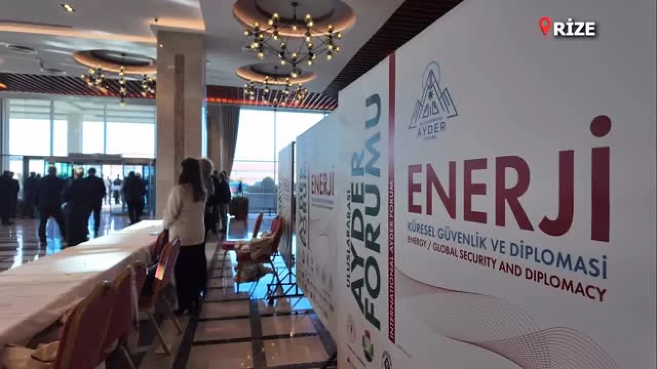 Sağlık Bakanı Memişoğlu, Sağlık Politikalarını Uluslararası Arenada Anlattı