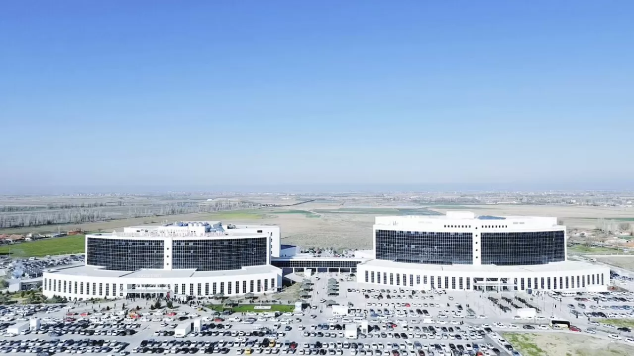 Aksaray'da Çocuk Alerji ve İmmünoloji Polikliniği Açıldı