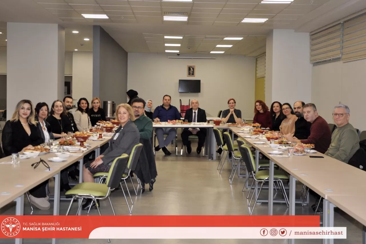 Manisa'da Estetik ve Kozmetik Uygulamaları Eğitim Programı Başladı