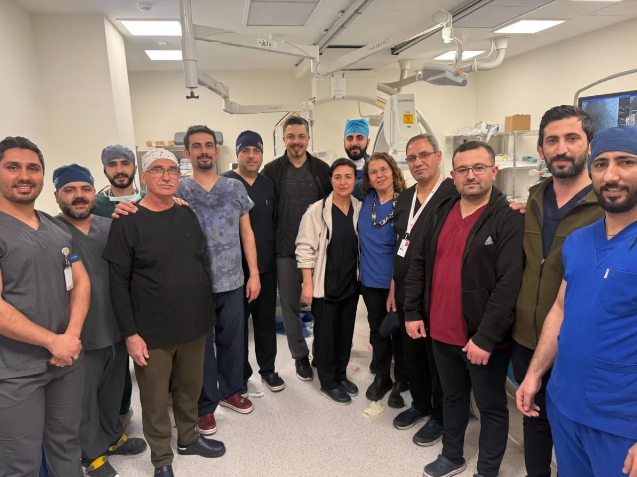 Gaziantep'te TAVİ Sempozyumu: Canlı Vakalarla Güncel Kardiyoloji Uygulamaları Masaya Yatırıldı