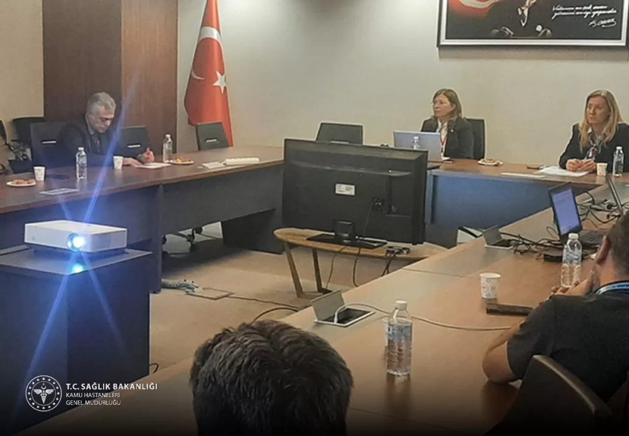 Yoğun Bakım Yönetimi İçin Kritik Toplantı Ankara'da Gerçekleştirildi