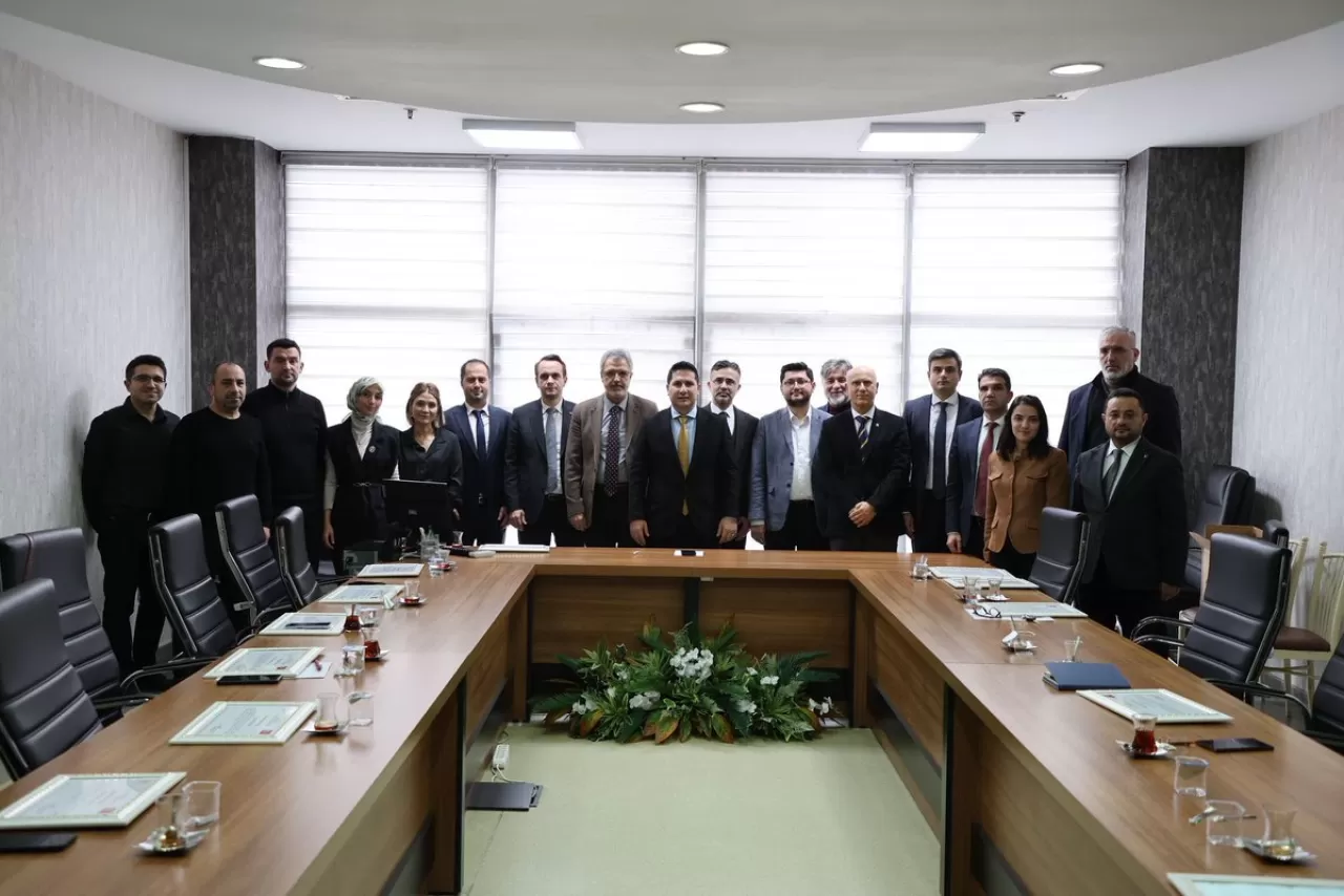 Sakarya'da Kamu Hastanelerine Başarı Belgesi