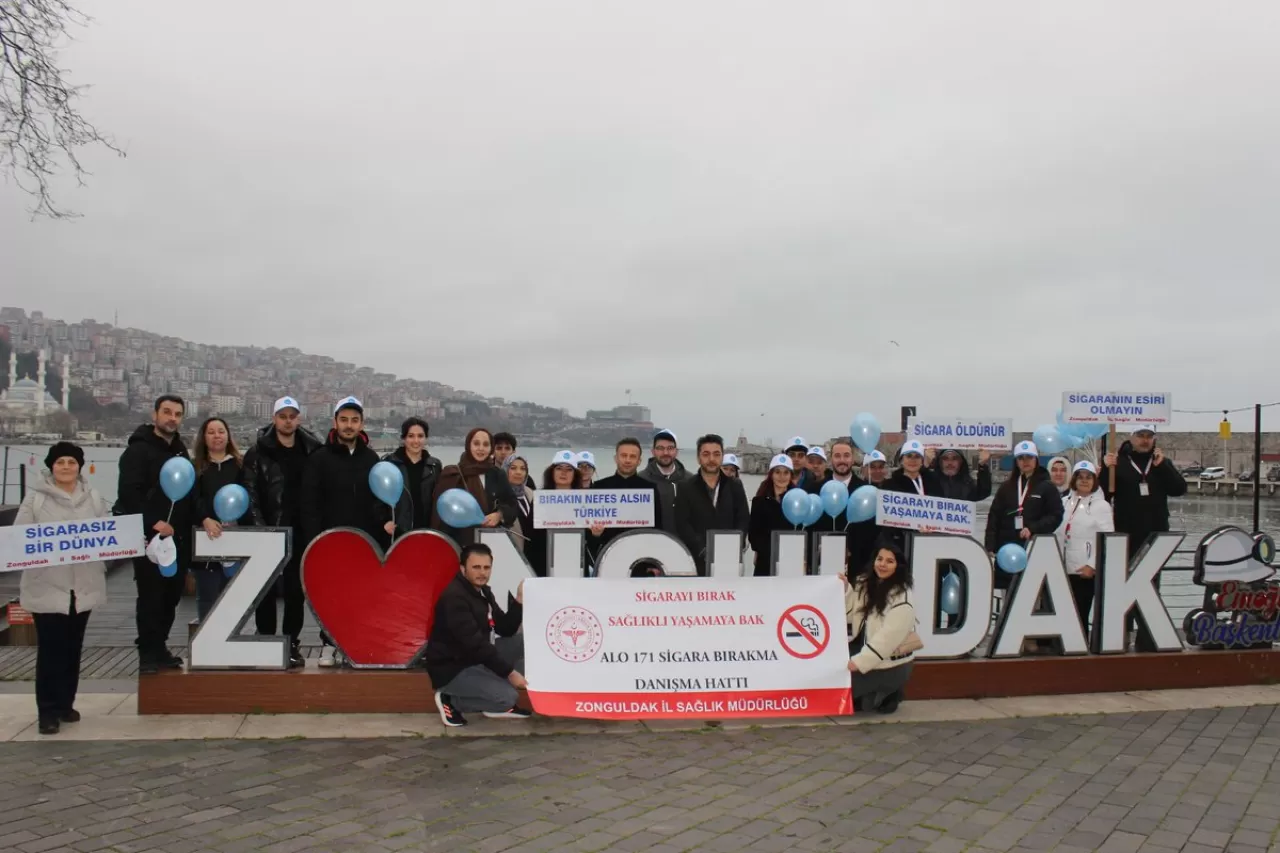 Zonguldak'ta Dünya Sigarayı Bırakma Günü Etkinlikleri Düzenlendi