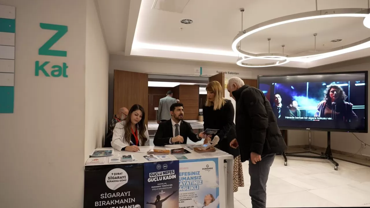 Sigarayı Bırakma Günü'nde Sağlık Bakanlığı'nda Yoğun Farkındalık Çalışması