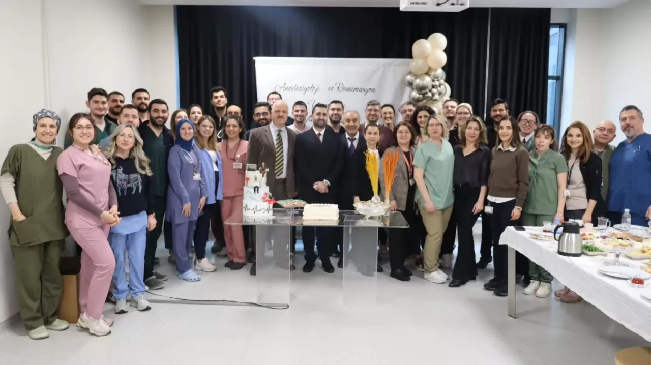 Bursa Şehir Hastanesi'nden Yeni Bir Uzman: Dr. Yusuf Alan Başarıyla Sınavını Tamamladı