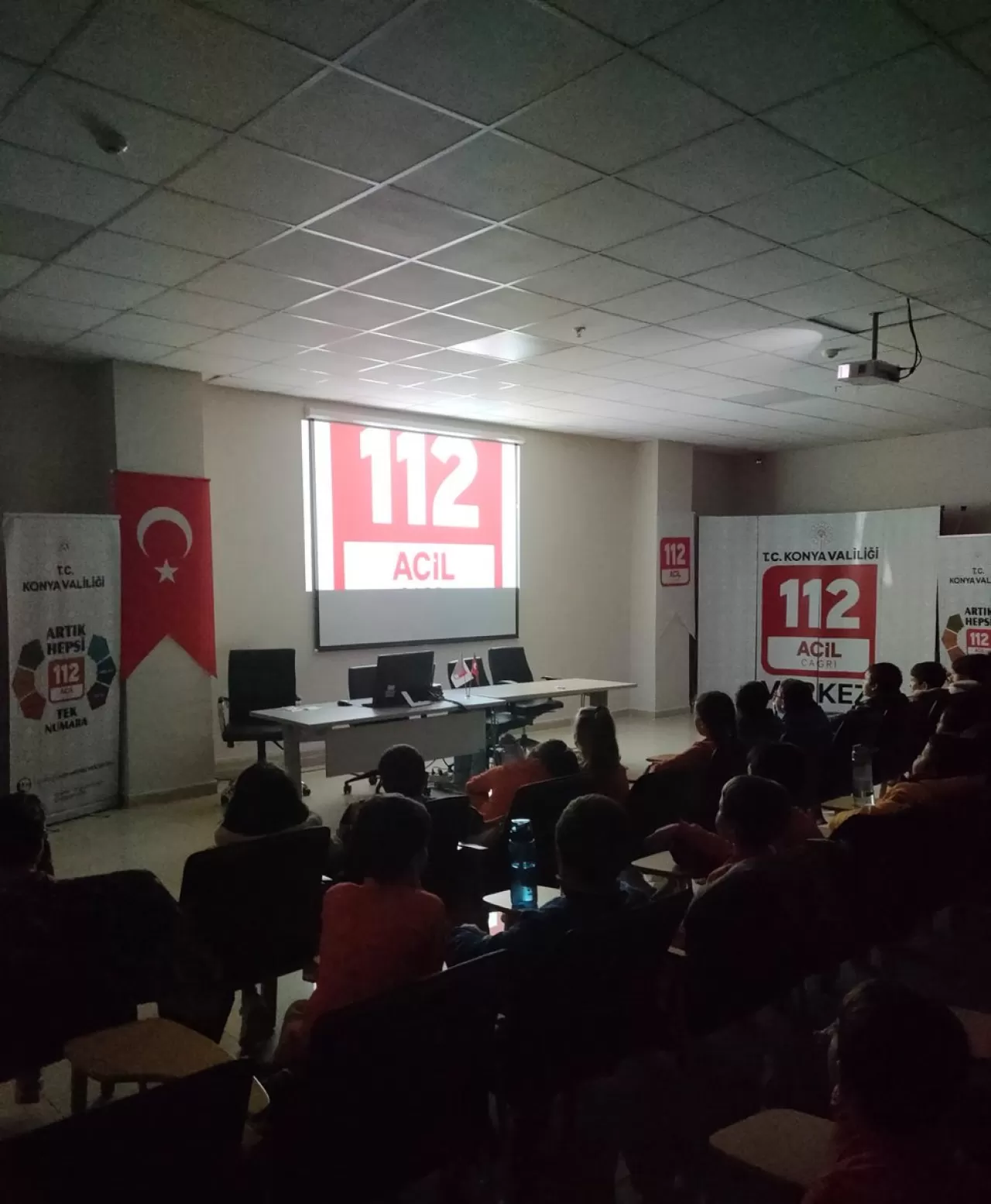 Konya'da İlkokul Öğrencilerine 112 Acil Çağrı Merkezi Tanıtıldı