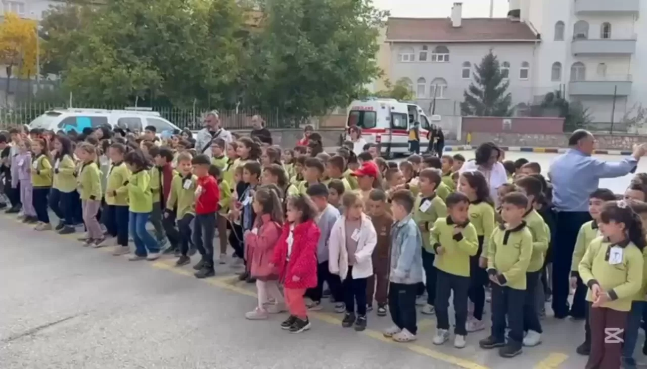 Niğde'de Sağlıklı Çocuk Sağlıklı Gelecek Eğitimi Yapıldı