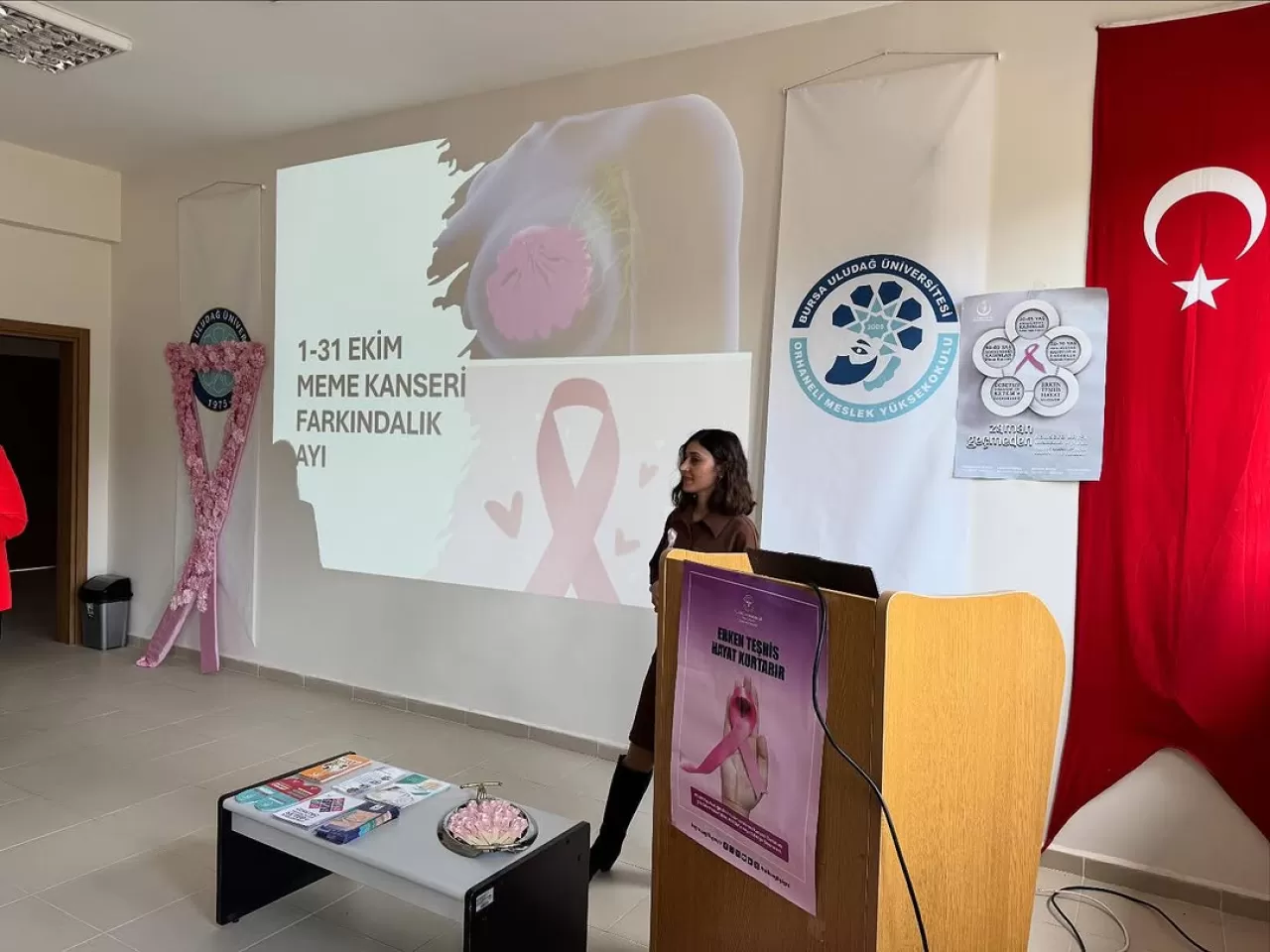 Meme Kanseri Farkındalık Eğitimi Orhaneli'nde Gerçekleştirildi