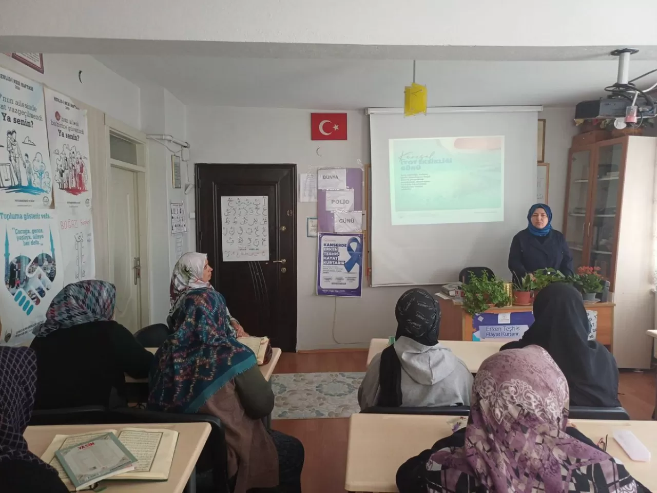 Kırıkkale'de Sağlıklı Hayat Merkezi, Önemli Günlerde Sağlık Eğitimi Verdi