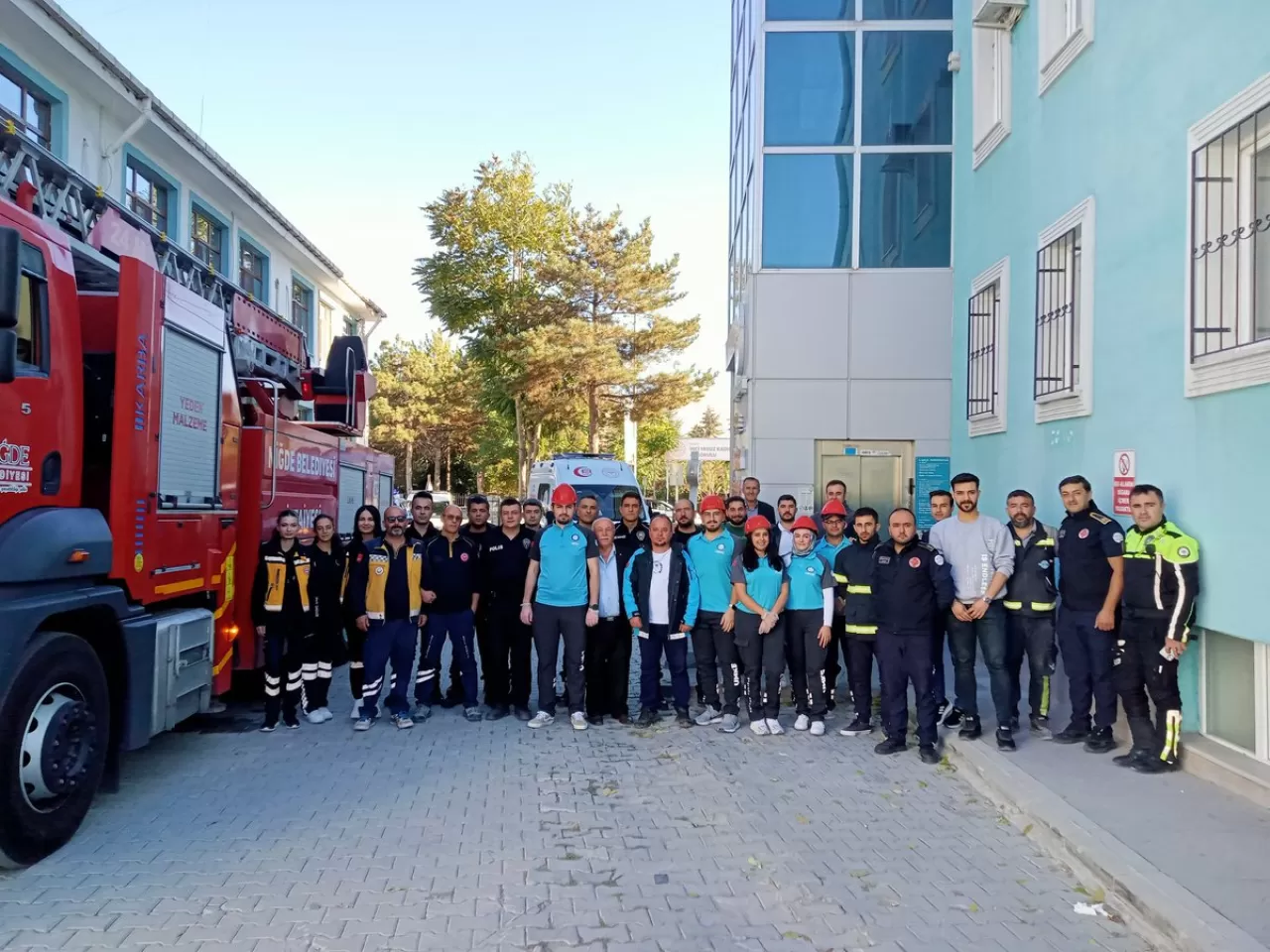Niğde İl Sağlık Müdürlüğü'nde Yangın Tatbikatı Gerçekleştirildi