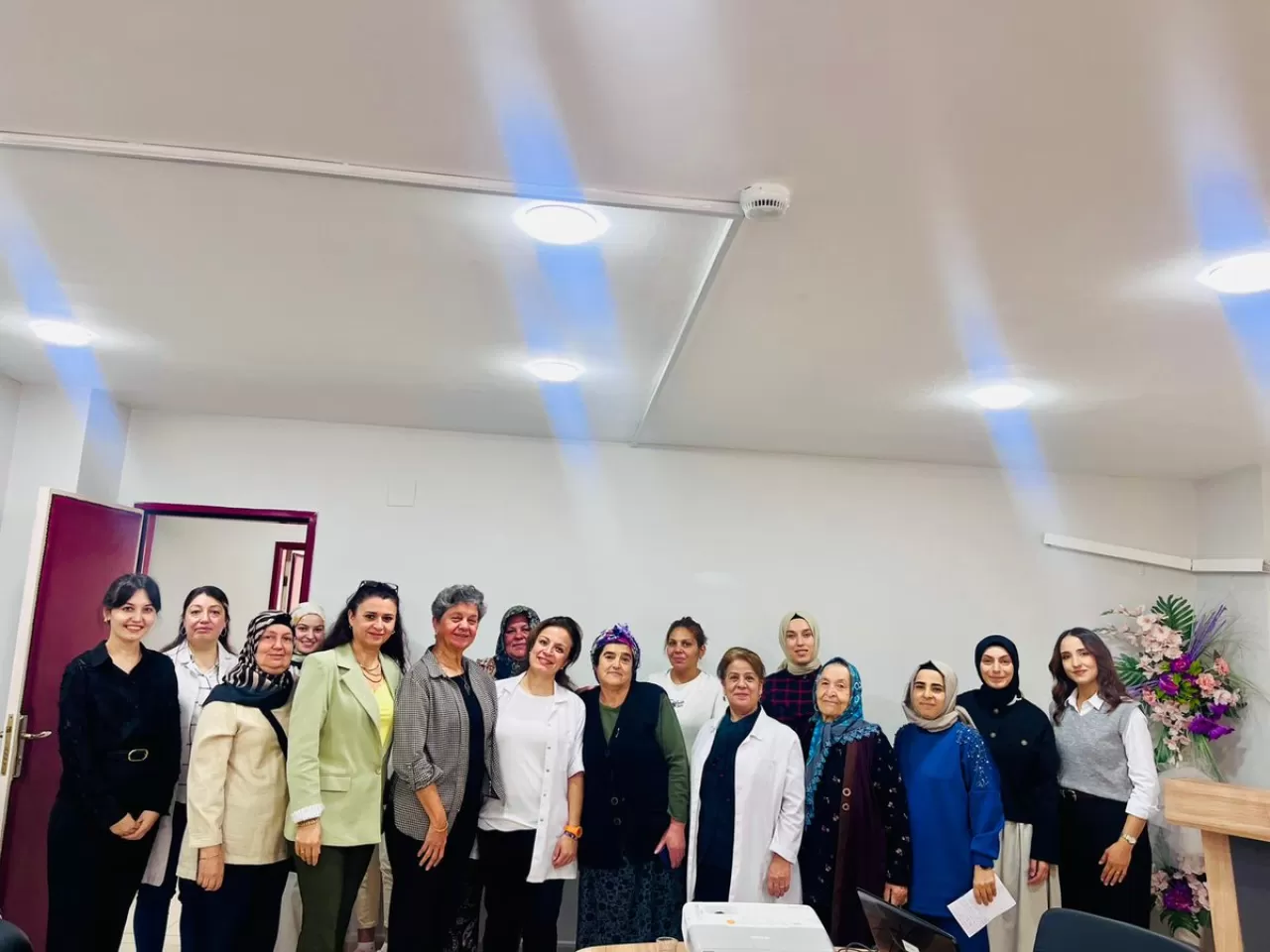 Gaziantep'te SAHA AKADEMİSİ Programı ile Sağlık Okuryazarlığı Güçlendiriliyor