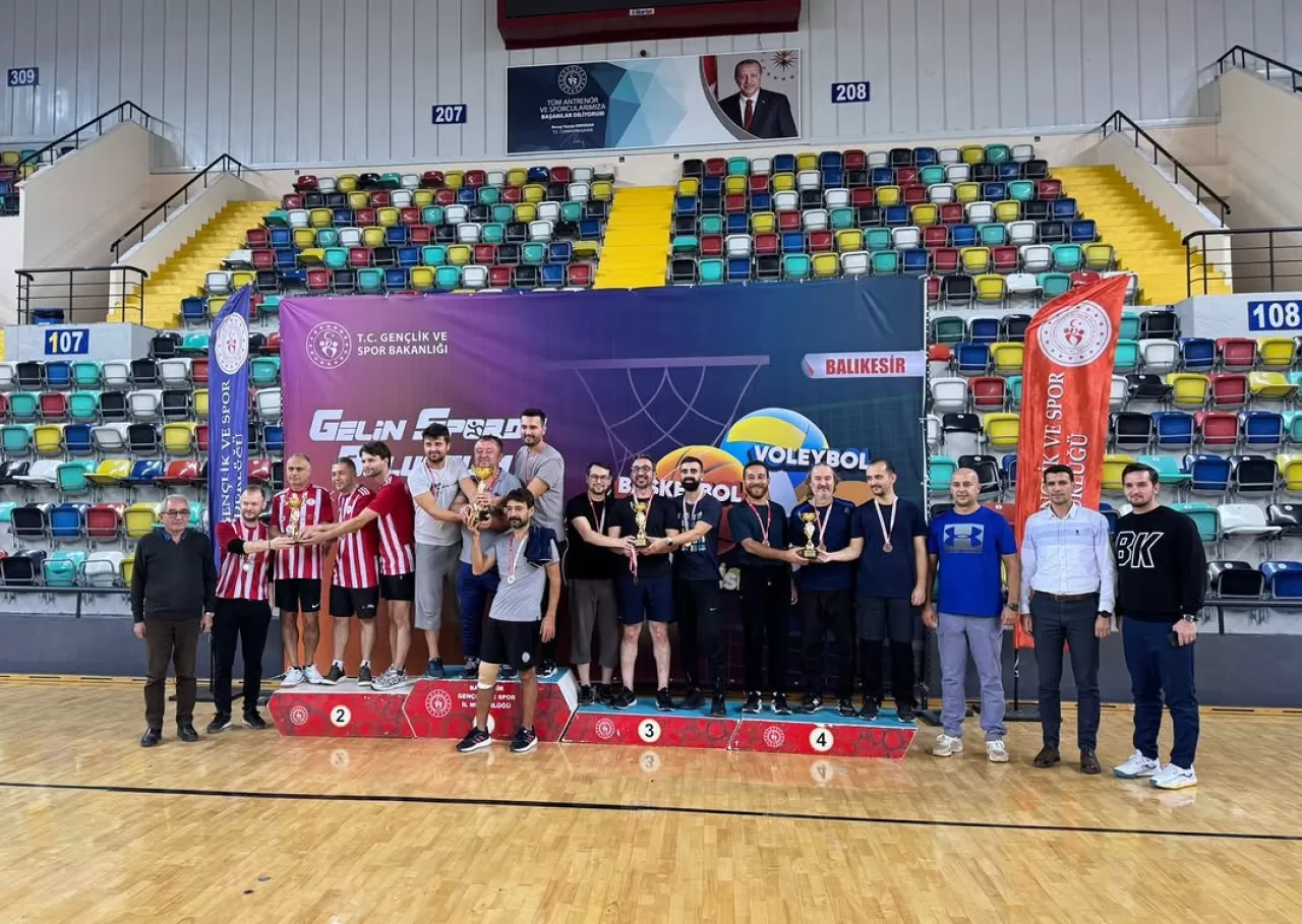 Balıkesir Atatürk Şehir Hastanesi Masa Tenisi Takımı İl Birincisi Oldu