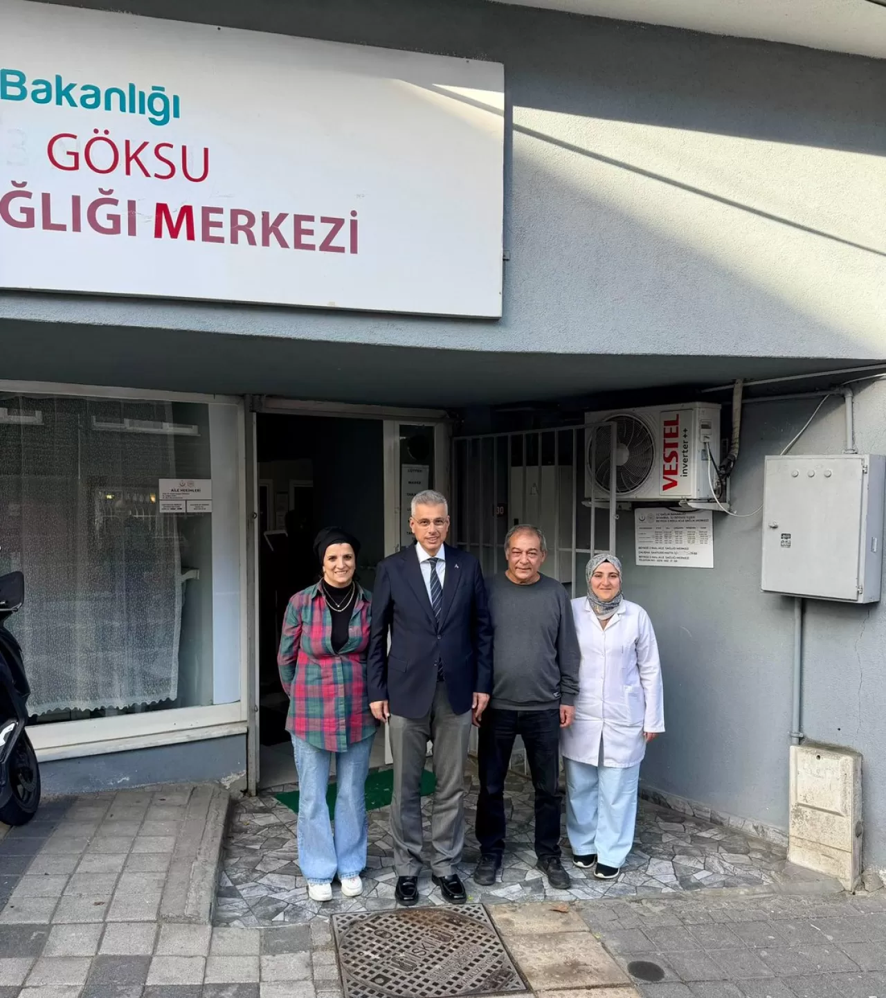 Prof. Dr. Kemal Memişoğlu, Beykoz'da Aile Sağlığı Merkezi Çalışanlarını Ziyaret Etti