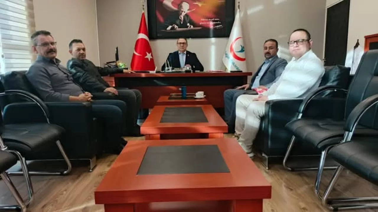 Karaman Futbol Kulübü Yönetimi Hastane Başhekimini Ziyaret Etti